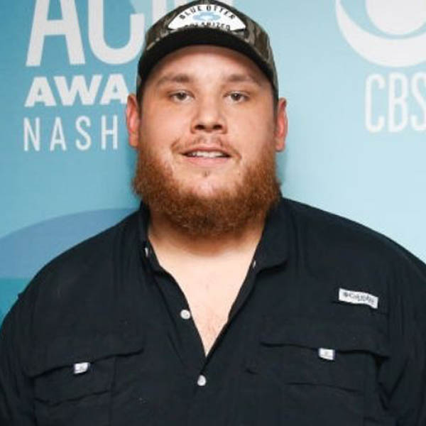 LUKE COMBS